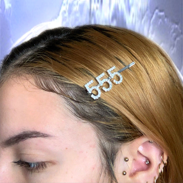 555 HAIR CLIP